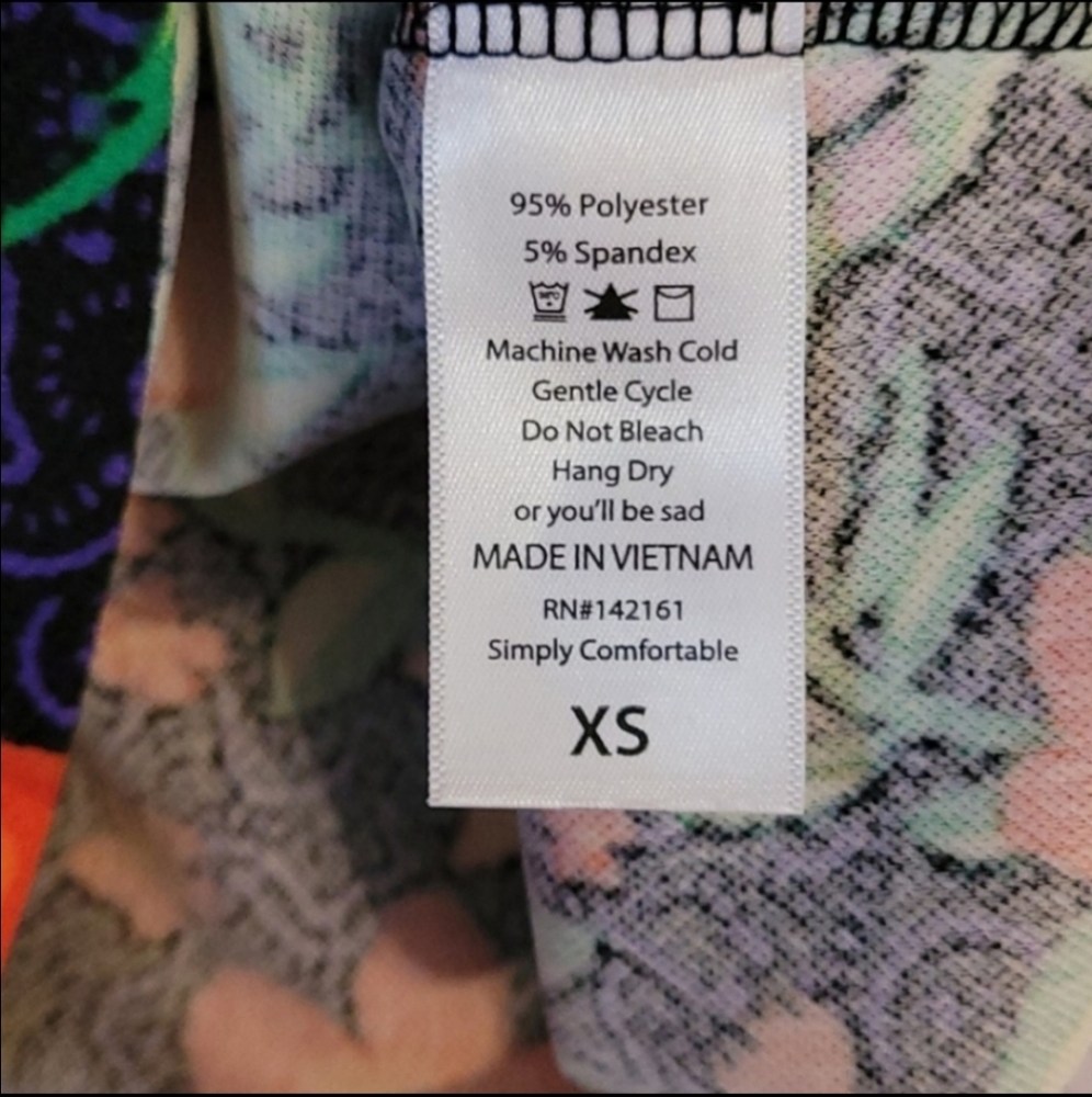 🎉HPx3🎉 Lularoe Floral Pencil Skirt - Picture 2 of 3